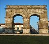 Cliquez ici pour voir l'image (Saintes.jpg)